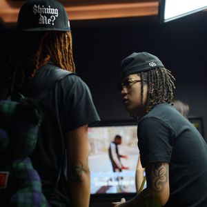 旅馆嫖熟农村女人
